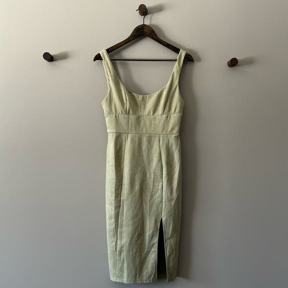 NWT HELLO MOLLY “GIVE ME ONE MORE MINUTE” MIDI DRESS OLIVE GREEN SIZE 6 / MEDIUM - Picture 1 of 5